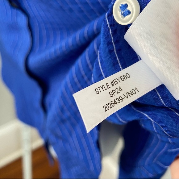 J.Crew Textured drapey button-up shirt BY680 size Small - Picture 7 of 11